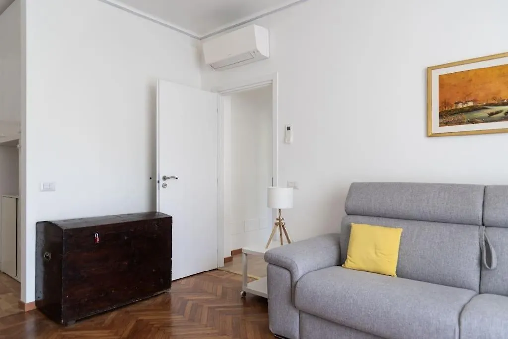 Youhosty - De Cristoforis12 Bis Milano Italien
